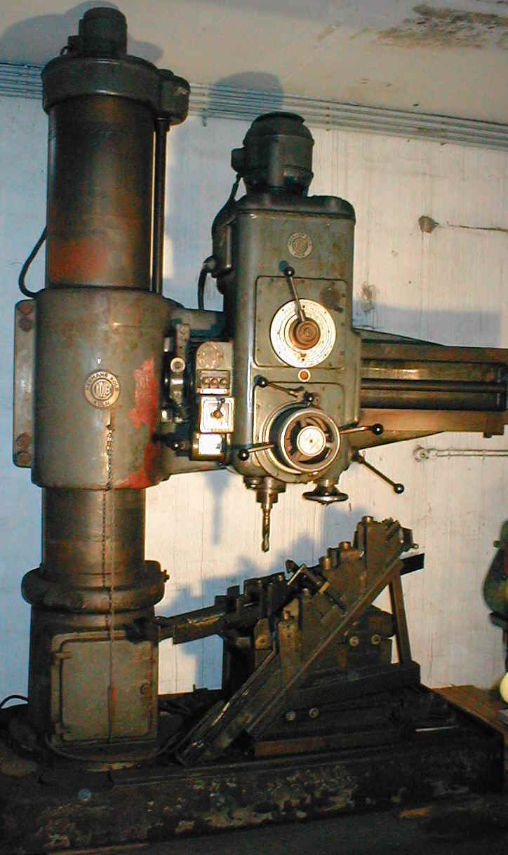 Radial Bohrmaschine